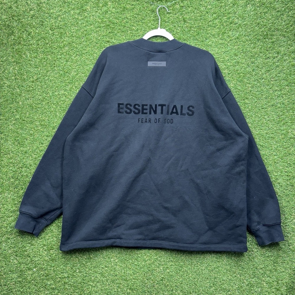 Essentials Fear Of God Sweatshirt Mens Large Classic Spellout Crewneck High Neck